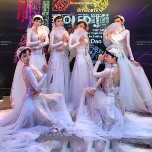 Robe de créateur Maxi pour femme, manches longues, élégantes, blanches, avec strass, pour les soirées en <span class=keywords><strong>club</strong></span>, les spectacles de danse Drag <span class=keywords><strong>Queen</strong></span> Stage - Product Image 1