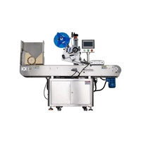 Machine d'étiquetage automatique horizontale haute efficacité pour bouteilles rondes, destinée aux boissons, aux cosmétiques et aux emballages d'usage quotidien