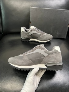 La serie original de zapatillas deportivas casuales para correr y caminar ofrece comodidad, transpirabilidad y ligereza. - Product Image 2