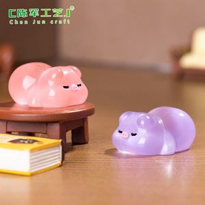 Weij Landscape Cute Papa Glow-in-Night <span class=keywords><strong>Little</strong></span> Pig Diy Decorative Blind Bag Accessories Car Table Small Ornaments - Product Image 5