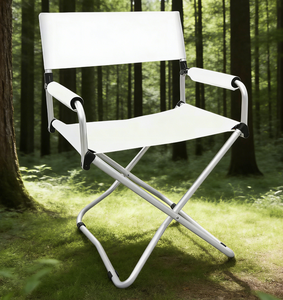 Silla Plegable Portátil Resistente a la Intemperie, Fácil de Transportar, Diseño Flor de Ciruelo, Fabricada por Da Niu, Ideal para Playa, Parque y Recreación - Product Image 1