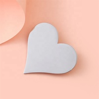 Yiwu Aceon acier inoxydable bricolage personnalisé Laser graver plaine poli nom épinglette amour forme blanc coeur broche