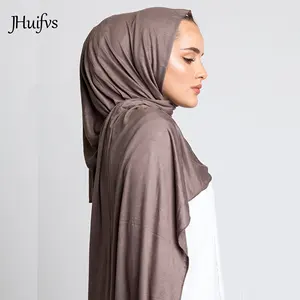 Toptan ucuz katı renk Maxi düz Jersey başörtüsü uzun kadın eşarp müslüman Tudung İslam islam sarar bayanlar atkılar