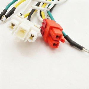 定制组装线束，与O型环接地端子结合，用于制冷设备内部电路连接 - Product Image 2