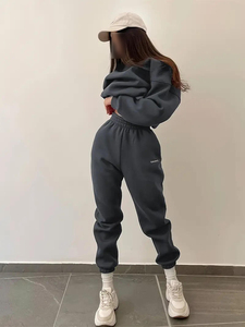 Ensemble de survêtement en molleton à manches longues pour <span class=keywords><strong>femme</strong></span>, personnalisé OEM, automne-hiver, deux pièces, jogging - Product Image 2