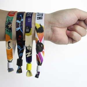 2026 campione gratuito sublimato Festival personalizzato braccialetti in raso tessuto con Clip in metallo per eventi - Product Image 3