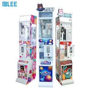 Mini machine à griffes Space <span class=keywords><strong>Warriors</strong></span>, machine à griffes d'arcade à pièces pour enfants, jeu de centre de jeu américain, machine à prix de poupées, mini machine à griffes méga - Product Image 1