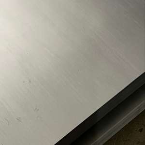 Tôle d'acier au carbone certifiée ISO Q195 Q215 Q235 laminée à froid 1200mm de largeur 0.8-5mm A1008 - Product Image 1