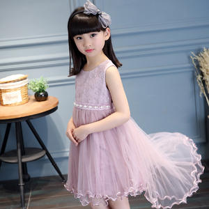 Vestidos de Fiesta de Alta Calidad para Niñas, Color Blanco Sólido, Diseño de Vestido de Calabaza con Tutú - Product Image 4