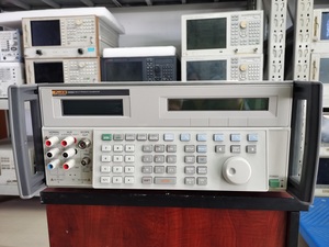 Calibrateur multifonction haute précision pour 5522A avec options d'oscilloscope SC1100 1,1 GHz Garantie 1 an - Product Image 2