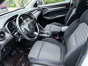 รถยนต์มือสอง <span class=keywords><strong>MG</strong></span> <span class=keywords><strong>ZS</strong></span> ปี 2019 <span class=keywords><strong>2020</strong></span> SUV พวงมาลัยซ้าย เกียร์อัตโนมัติ - เครื่องยนต์เบนซิน 1.5 ลิตร รถยนต์ 5 ที่นั่ง - สภาพเดิม <span class=keywords><strong>ราคา</strong></span>ขายส่ง - Product Image 4