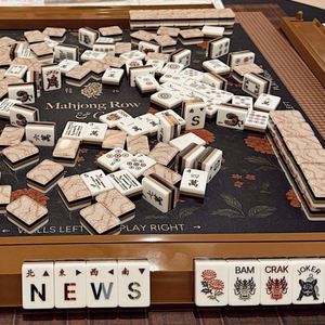 Juego de Fichas de Mahjong Americanas Florales Modernas de Lujo Premium, 160 Piezas, Material Acrílico, para Coleccionistas y Regalos - Product Image 5
