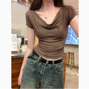 T-shirt d'été RUICHI pour femme en coton et élasthanne 220 GSM, col bénitier, coupe ajustée, flatteuse, décontractée et unie - Product Image 5