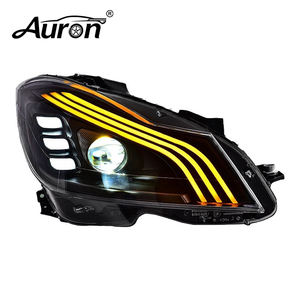 Faros Delanteros LED para Mercedes-Benz Clase C W204 C180 C200 (2011-2014) |   Conjunto de Luz Trasera y Luz de Freno |   Mejora de Estilo Original - Product Image 1