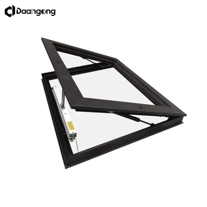 Finestra da Tetto Ventilata con Meccanismo di Apertura Manuale e Opzione di Controllo Elettrico per Uso in <span class=keywords><strong>Mansarda</strong></span>, Camera da Letto e Bagno - Product Image 4