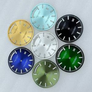 Cadran de montre en métal de 31 mm avec aiguilles lumineuses vertes, adapté aux activités sportives - Product Image 2