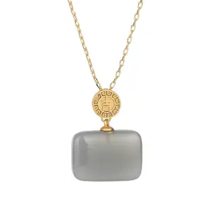 High-quality retro design ancient gilt inlaid artificial jade square medallion pendant necklace Engagement Anniversary