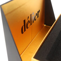 Boîte cadeau de luxe à double porte magnétique, style livre, en carton rigide avec doublure en papier doré pour parfums et coffrets beauté