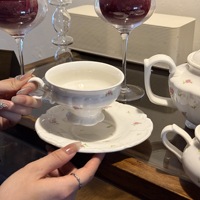Service à thé de style coréen romantique en porcelaine écologique, avec motif floral en dentelle mini-rose, comprenant tasse à café, soucoupe, théière, verre à eau et pot à sucre