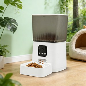 Distributeur automatique de nourriture pour animaux de compagnie intelligent avec programmation de l'alimentation, gamelles et distributeurs pour animaux - Product Image 1