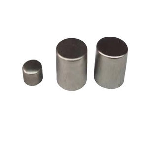 Coppa terminale in niobio stampata, crogiolo in niobio puro al 99,95% con punto di fusione di 2468°C e punto di ebollizione di 4742°C - Product Image 1
