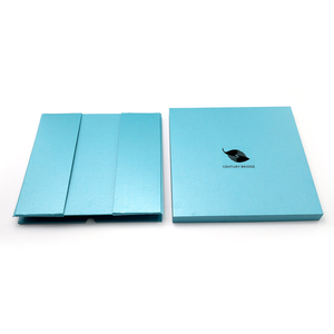 Caja de Regalo Premium con Cierre Magnético, Forro de Esponja con Relieve, Laminación Brillante - Empaque Rígido de Lujo Personalizado para Marcos de Fotos - Product Image 4