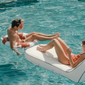 Flotador de Piscina Resistente para Adultos y Niños, Cómodo y Duradero, Ideal para el Sol y el Baño en el Agua - Product Image 6