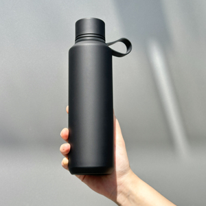 <span class=keywords><strong>Prix</strong></span> de gros 12oz 20oz Bouteille isotherme de voyage à double paroi Gym avec logo personnalisé Bouteille isotherme en acier inoxydable Bouteille de sport douce au toucher - Product Image 1