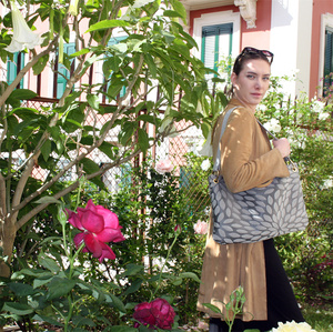 Suministro directo de bolsos de lujo de PVC y materiales de algodón Bolsos de mano para mujer Bolso cruzado para todas las estaciones - Product Image 3