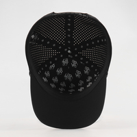 Casquette de baseball imperméable structurée avec logo personnalisé OEM, trou découpé au laser, patch en caoutchouc, visière incurvée, casquette snapback imperméable personnalisée