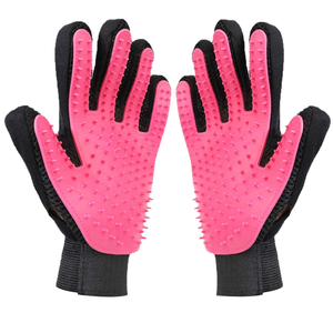 Gants de toilettage pour animaux de compagnie en silicone, brosse de massage rouge pour le nettoyage et le bain des chiens - Product Image 2
