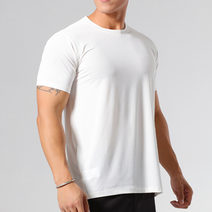 T-shirts de course pour hommes de haute qualité 90% Polyester 10% Spandex séchage rapide Gym Fitness personnalisé grande taille T-shirts en gros - Product Image 3