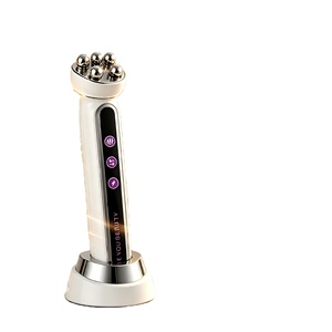Dispositivo de Cuidado Facial 4D con Rodillo de Masaje + Microcorrientes + Calor Térmico + Terapia de Luz, Remodela los Contornos Faciales para un Aspecto Juvenil - Product Image 1