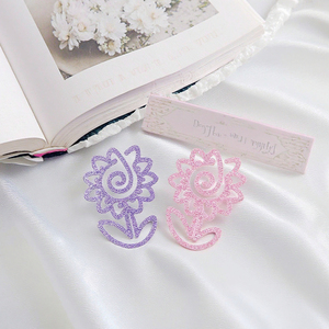 Marcapáginas <span class=keywords><strong>de</strong></span> flores cortadas con láser <span class=keywords><strong>de</strong></span> acrílico púrpura Rosa ZSHCH1741 para <span class=keywords><strong>agencia</strong></span> <span class=keywords><strong>de</strong></span> viajes <span class=keywords><strong>de</strong></span> educación automotriz - Product Image 4