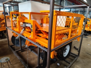 Semoir de manioc à 2 rangs de qualité supérieure pour la culture agricole, haute productivité, type tracteur 100 CV - Product Image 5