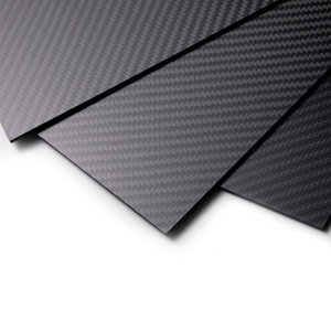 Feuille de fibre de carbone haute résistance 250*230mm préimprégnée pressée à chaud - Product Image 3
