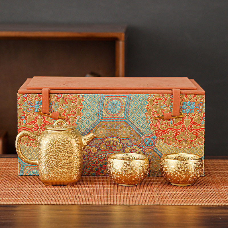 Gold tea set 8