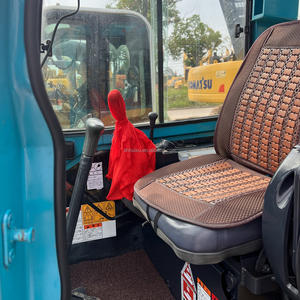 Mini pelleteuse sur chenilles Kubota135 d'occasion en bon état à faibles heures de travail pour la construction et l'agriculture, prix compétitif - Product Image 4