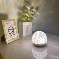 Petite lampe de nuit avec ondulation de l'eau et projection d'aurore lampe d'ambiance rotative pour la décoration intérieure en gros IP44 évalué
