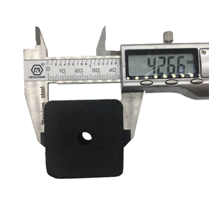 Bricchetti di Segatura di Frassino Bianco in Cubetti, <span class=keywords><strong>Carbone</strong></span> a Rapida Accensione per Shisha con Foro, 10 kg 12 kg - Product Image 1