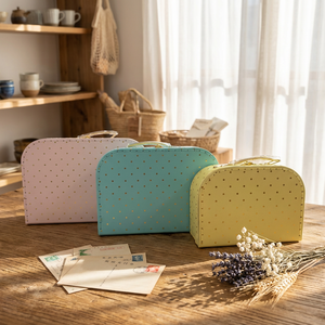 Valigia <span class=keywords><strong>Regalo</strong></span> per Bambini Rosa con Puntini Dorati, Scatola <span class=keywords><strong>Regalo</strong></span> di Natale all'Ingrosso in Cartone con Manico in Plastica - Product Image 5