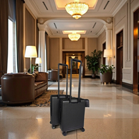 Vente en gros de valise de transport rigide de luxe en fibre de carbone 100% véritable polycarbonate personnalisé avec fermeture de cadre en aluminium