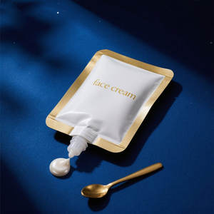 Personnalisé 30ml 60ml 80ml Liquide Rechargeable Voyage Sous-emballage Lotion Eye Crème Visage Shampooing Jus Boisson Bec Sac - Product Image 3