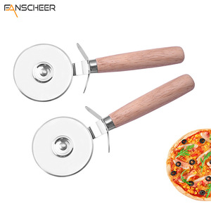 Pizza Cutter Rubberwood Handle 6 Cm Blade 17.6 Cm Length Roller Slicer For Pizza Thin Crust Cutting Tool - Product Image 5