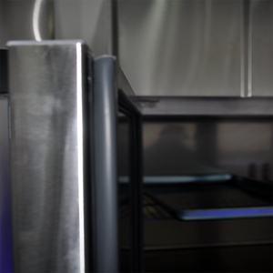 Équipement de cuisine commerciale, congélateur-réfrigérateur à porte simple haute capacité, marques italiennes - Product Image 3