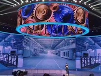Écran publicitaire LED P5 personnalisé pour intérieur, module souple, affichage flexible incurvé pour événements, pas de pixel de 5 mm, animation