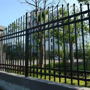 Recinzione Decorativa da Giardino in Acciaio Zincato Verniciato a Polvere, 6 Piedi, Ecologica, Servizio di Modellazione 3D per Cantieri Edili - Product Image 2