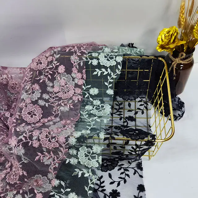 Penjualan laris 2024 renda kain Tule swiss bordir renda jala bunga untuk gaun malam pernikahan