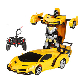 Robot transformateur de voiture à déformation automatique à un bouton Jouets Robot de déformation pour enfant avec rotation à 360 degrés - Product Image 1