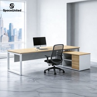 Bureaux et postes de travail ergonomiques modernes SpaceUnited avec structure en acier pour cadres